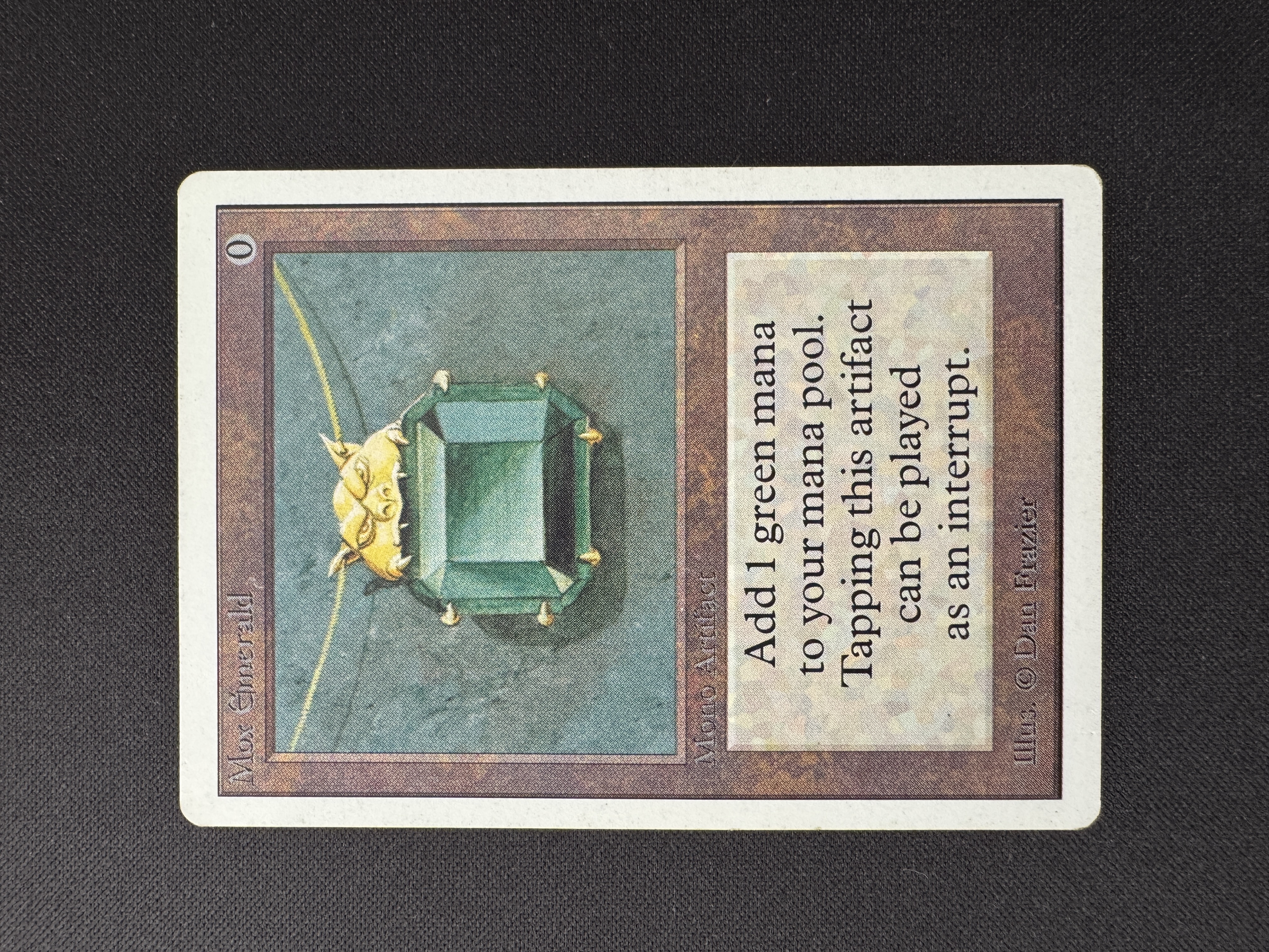 Mox Emerald (31844)